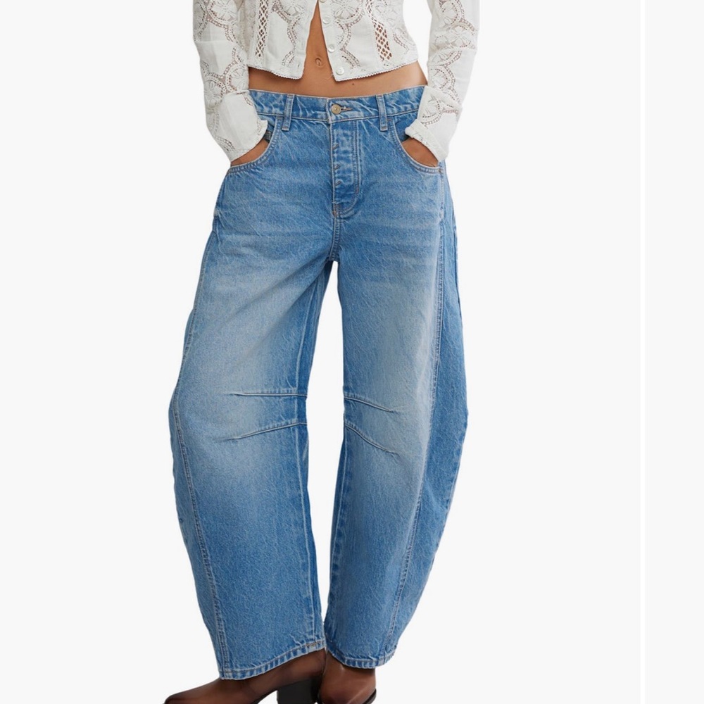 WE THE FREE barrel jeans - Picture 2 of 9